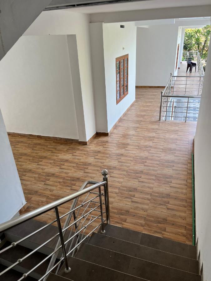 Wayanad Biriyomz Residency, Kalpatta, Low Cost Rooms And Deluxe Apartment Exterior photo