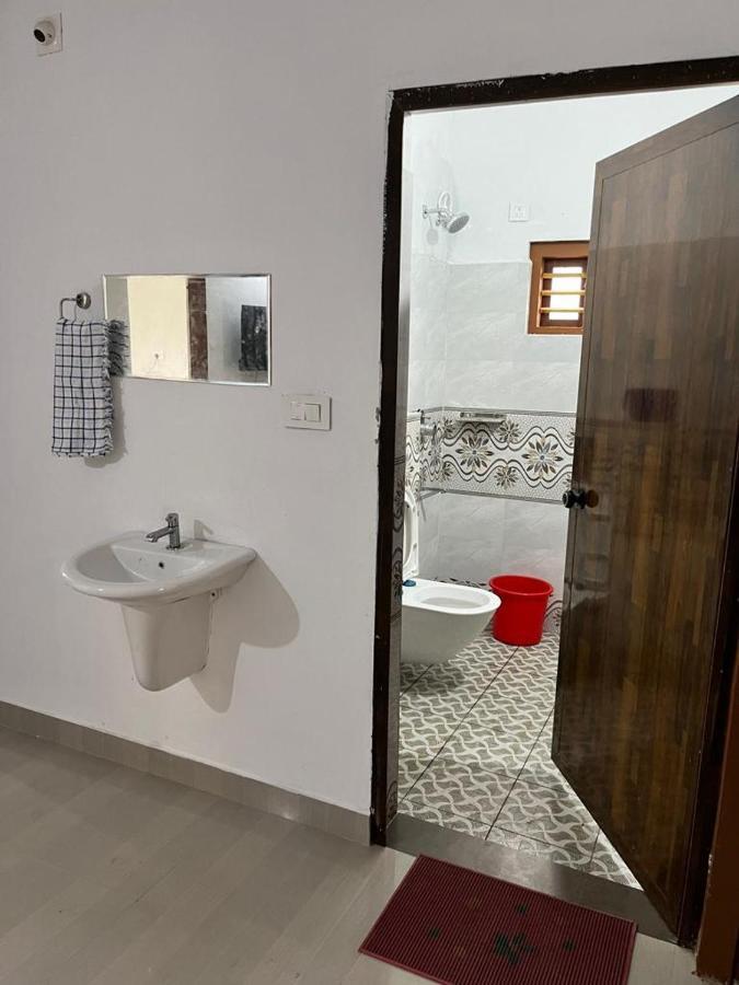 Wayanad Biriyomz Residency, Kalpatta, Low Cost Rooms And Deluxe Apartment Exterior photo